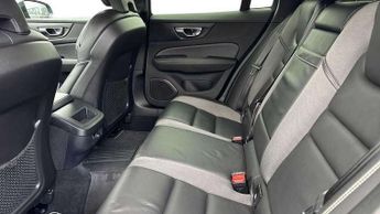 Volvo V60 2.0 T5 R DESIGN 5dr Auto
