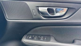Volvo V60 2.0 T5 R DESIGN 5dr Auto