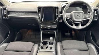 Volvo XC40 2.0 D3 Momentum Pro 5dr AWD Geartronic