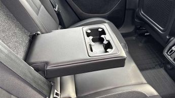 Volvo XC40 2.0 D3 Momentum Pro 5dr AWD Geartronic