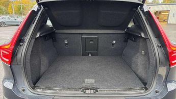 Volvo XC40 1.5 T3 [163] R DESIGN 5dr Geartronic