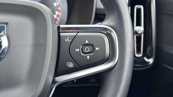 Volvo XC40 1.5 T3 [163] R DESIGN 5dr Geartronic