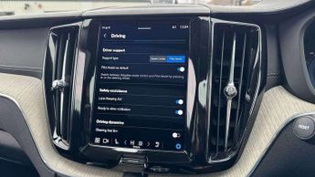 Volvo XC60 2.0 T6 Recharge PHEV Inscription 5dr AWD Auto