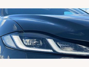 Jaguar F-Pace 2.0 D200 R-Dynamic SE 5dr Auto AWD