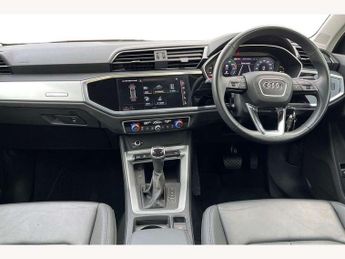 Audi Q3 45 TFSI e Technik 5dr S Tronic