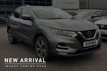 Nissan Qashqai 1.3 DiG-T N-Connecta 5dr