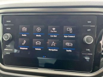 Volkswagen T-Roc 1.5 TSI EVO SE 5dr DSG
