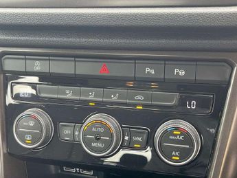 Volkswagen T-Roc 1.5 TSI EVO SE 5dr DSG