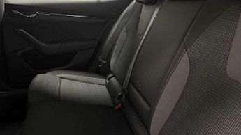 Skoda Octavia 1.4 TSI iV SE Technology DSG 5dr