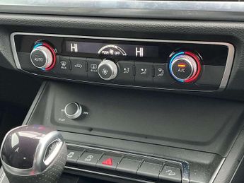 Audi Q3 35 TFSI S Line 5dr S Tronic