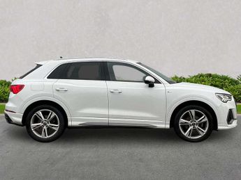 Audi Q3 35 TFSI S Line 5dr S Tronic
