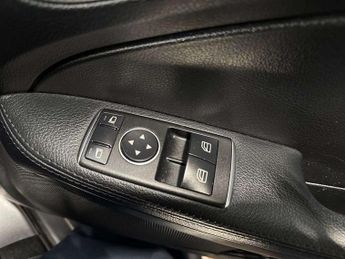 Mercedes-Benz SLC SLC 200 AMG Line 2dr 9G-Tronic