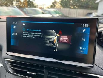 Peugeot 3008 1.2 PureTech Allure Premium+ 5dr EAT8