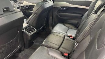 Volvo XC90 2.0 B5P [250] Plus Dark 5dr AWD Geartronic