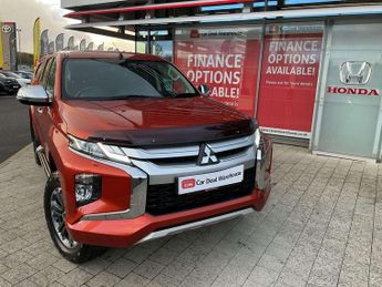 Mitsubishi L200 Double Cab DI-D 150 Barbarian 4WD