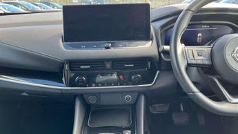 Nissan Qashqai 1.3 DiG-T MH 158 N-Connecta 5dr Xtronic