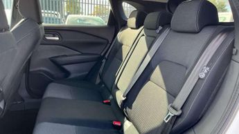Nissan Qashqai 1.3 DiG-T MH 158 N-Connecta 5dr Xtronic