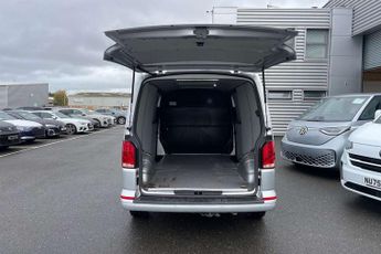 Volkswagen Transporter 2.0 TDI 150 Highline Van DSG