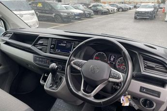 Volkswagen Transporter 2.0 TDI 150 Highline Van DSG