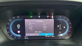 Volvo XC40 2.0 B3P Ultimate Dark 5dr Auto