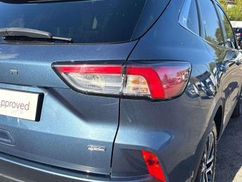 Ford Kuga 2.5 PHEV Titanium 5dr CVT