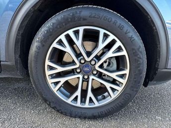 Ford Kuga 2.5 PHEV Titanium 5dr CVT