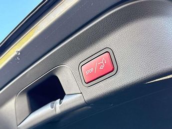 Mercedes-Benz GLC Coupe GLC 300d 4Matic AMG Line Premium 5dr 9G-Tronic