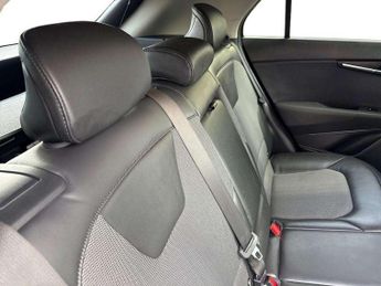 Kia Niro 1.6 GDi Hybrid 3 5dr DCT