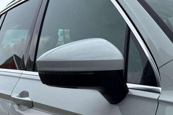 Volkswagen Tiguan 2.0 TDi 190 4Motion R-Line Tech 5dr DSG