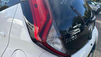 Toyota Aygo 1.0 VVT-i X-Trend TSS 5dr x-shift