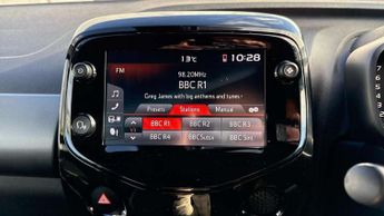 Toyota Aygo 1.0 VVT-i X-Trend TSS 5dr x-shift