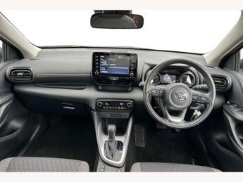Toyota Yaris 1.5 Hybrid Design 5dr CVT