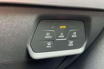 SEAT Leon 1.5 eTSI 150 FR Sport 5dr DSG