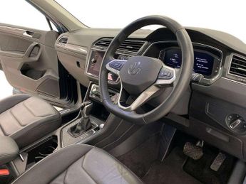 Volkswagen Tiguan 1.4 TSI eHybrid Elegance 5dr DSG