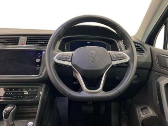 Volkswagen Tiguan 1.4 TSI eHybrid Elegance 5dr DSG