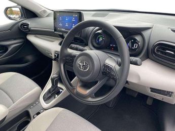 Toyota Yaris 1.5 Hybrid Excel 5dr CVT
