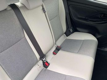 Toyota Yaris 1.5 Hybrid Excel 5dr CVT