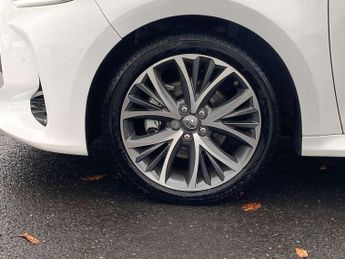 Toyota Yaris 1.5 Hybrid Excel 5dr CVT