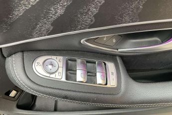 Mercedes-Benz C-Class C300 AMG Line Premium 4dr 9G-Tronic