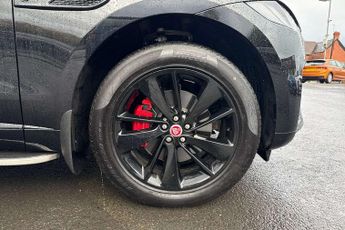 Jaguar F-Pace 2.0 P250 R-Dynamic Black 5dr Auto AWD