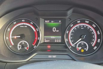 Skoda Octavia vRS 2.0 TSI 245 vRS 5dr DSG [Black Pack]