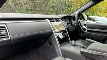 Land Rover Discovery 3.0 D300 R-Dynamic HSE 5dr Auto