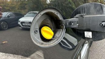 Land Rover Discovery 3.0 D300 R-Dynamic HSE 5dr Auto