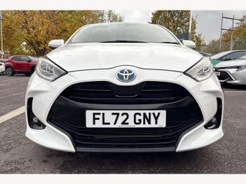 Toyota Yaris 1.5 Hybrid Design 5dr CVT