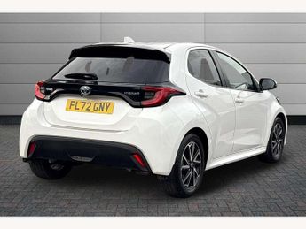 Toyota Yaris 1.5 Hybrid Design 5dr CVT