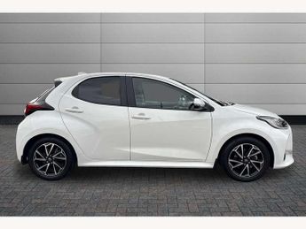 Toyota Yaris 1.5 Hybrid Design 5dr CVT