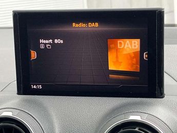 Audi Q2 35 TFSI Technik 5dr S Tronic