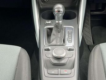 Audi Q2 35 TFSI Technik 5dr S Tronic