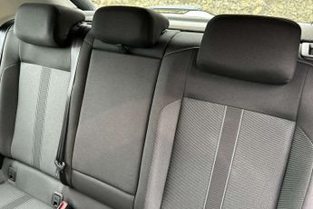 Volkswagen T-Roc 1.5 TSI Life 5dr DSG