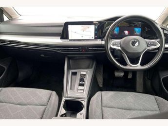 Volkswagen Golf 1.5 eTSI 150 Life 5dr DSG